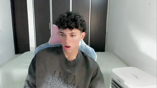2c_Bby webcam show