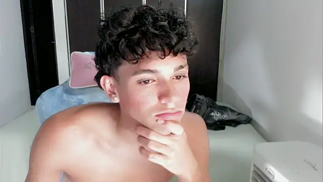2c_Bby webcam show