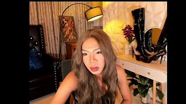 sexylicious_scarletxx 网络视讯表演