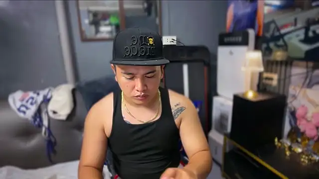 MaxxHowardのウェブカメラショー