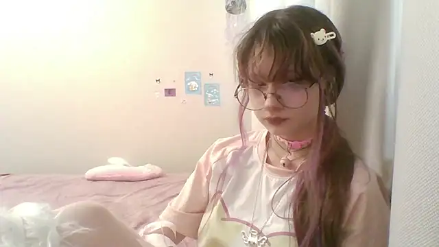 DinaKolter webcam show