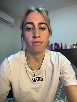 NicoleWilder লাইভ XXX চ্যাট