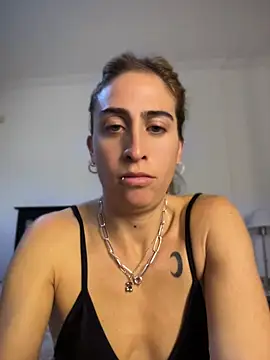 NicoleWilder Pertunjukan Webcam