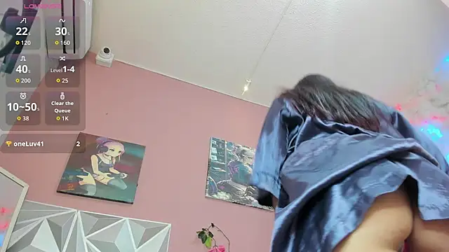 peach_babe Show in webcam