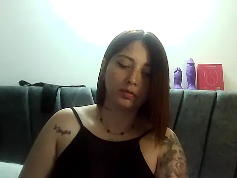 your_queen_cleopatra Obrolan Langsung XXX
