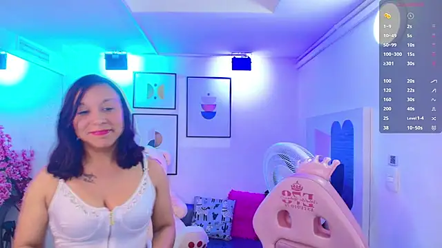 Chat XXX en directo de Martina_taylorr