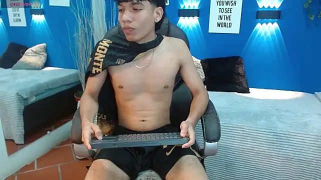 Show modela Jake_Falcon na web-kameri