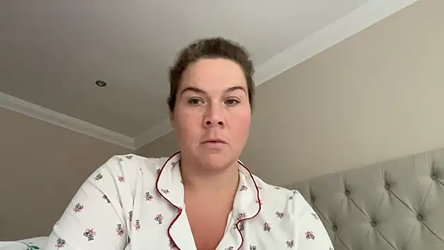 erincheshire's Webcam Show