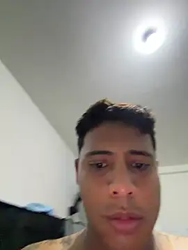 Alejandro_and_Deiby Show Webcam
