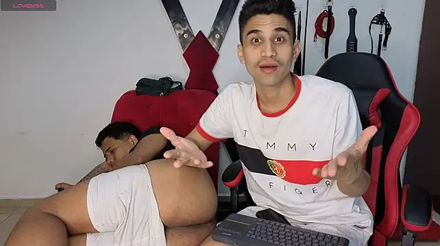 Show Webcam de Alejandro_and_Deiby