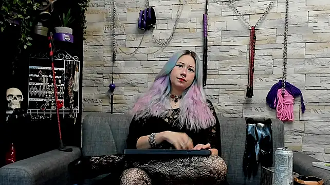 Czat XXX na żywo – Miss_Kaz