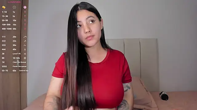 little_caro লাইভ XXX চ্যাট