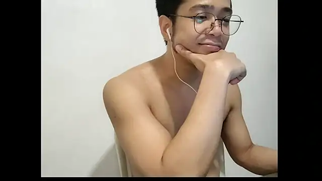 Show de Asian_Findom na webcam