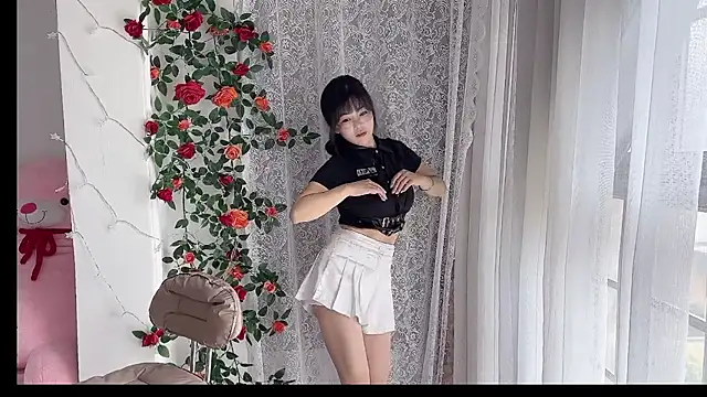 inlkittenのライブXXXチャット