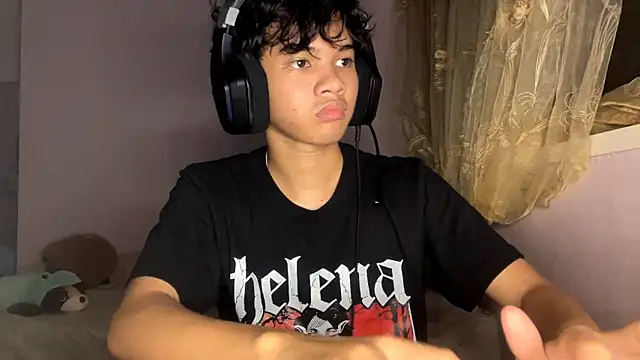 liam_alttwink Show Webcam