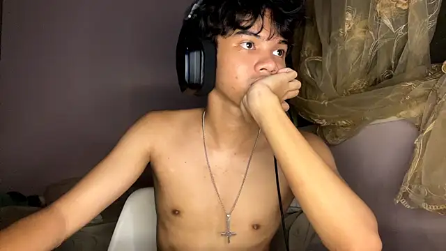 liam_alttwink's Webcam Show