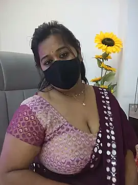beauty_lisa- Adlı Modelin Web Kamerası Şovu