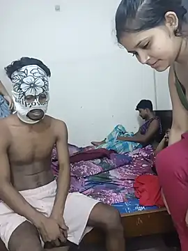 Show webcam de Groupshow063