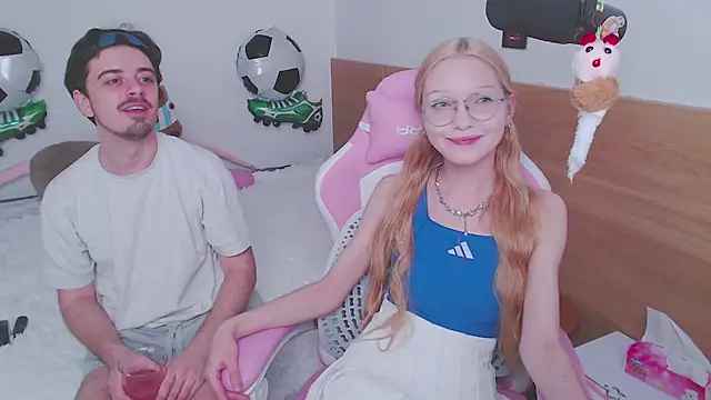 blush webcam show