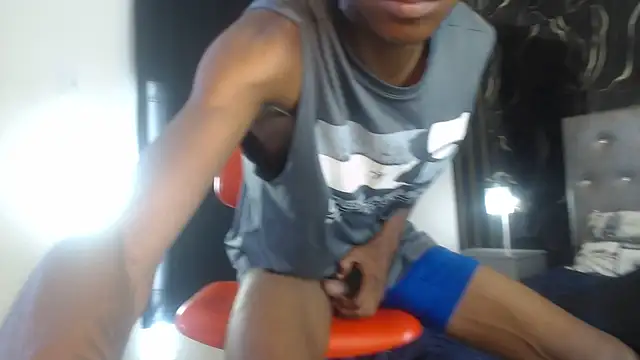 Joel_Bell Show in webcam
