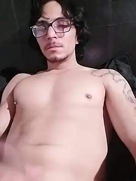 Show de cecee4545 na webcam