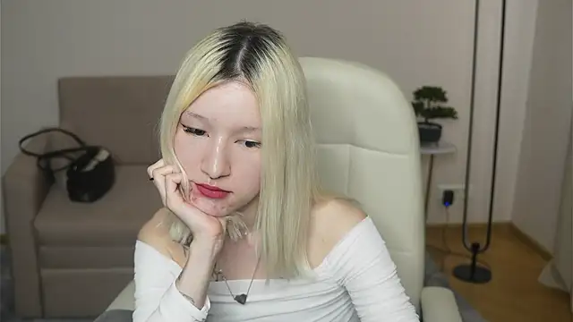 RobynMaryott – webcam-show