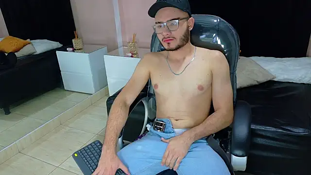 Matia_Zelvya Webcam-Show