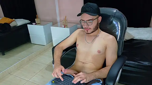 Show de Matia_Zelvya na webcam