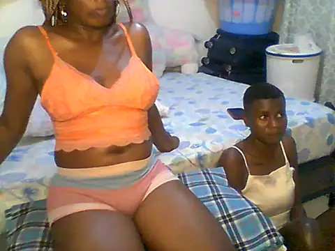Ladysweetness23 Webcam Show