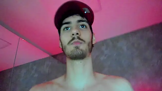 Liam_Crown Webcam-Show