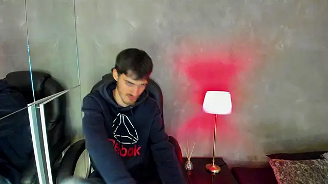 Liam_Crown webkamerás műsora