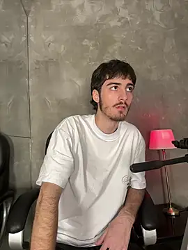 הופעת וובקאם של Liam_Crown