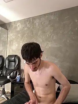 Liam_Crown webcam show