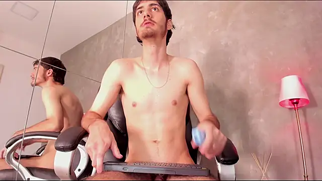 Liam_Crown Webcamshow