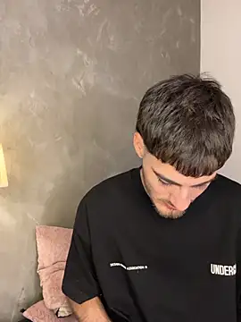 Liam_Crown webcam show