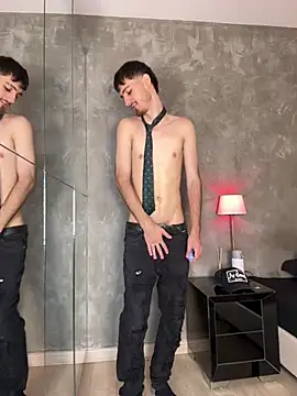 Liam_Crown ওয়েবক্যাম শো