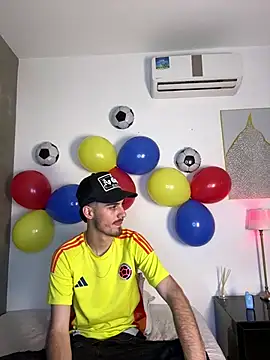 Liam_Crown webcam show