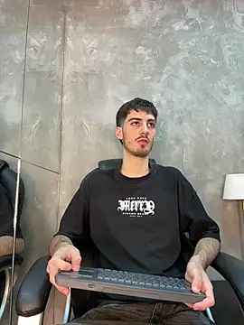 Liam_Crown Webcam Show