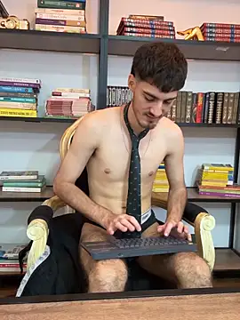 Liam_Crownn Webbikameraesitys