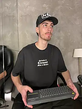 عرض كام Liam_Crown