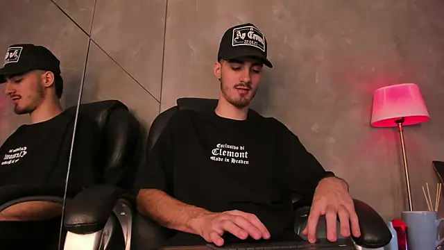 عرض كام Liam_Crown