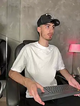 Liam_Crown Webcam show