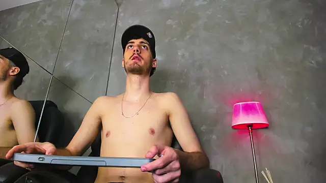 Liam_Crown Webcam Show