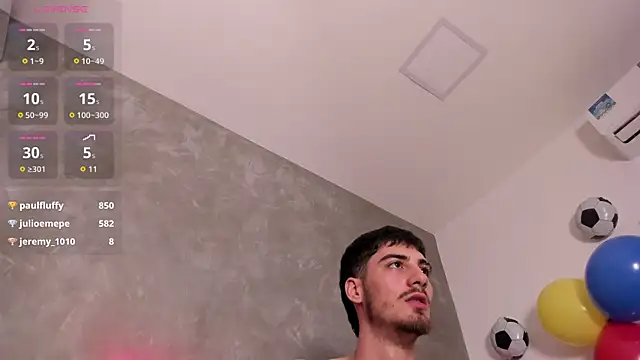 Liam_Crown 在線直播表演