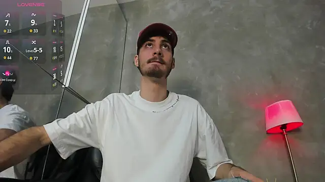 Liam_Crown Webcam show