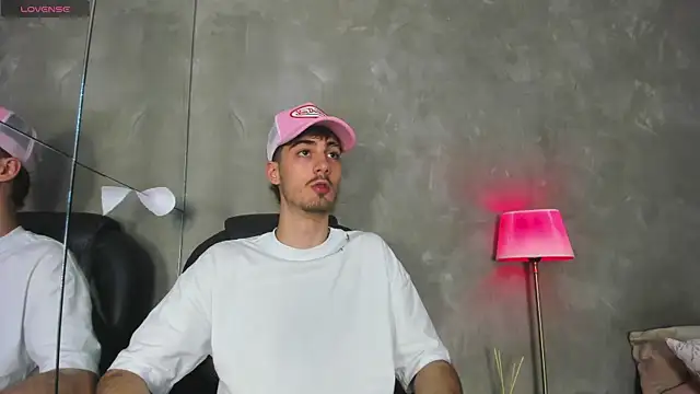 Liam_Crown Show Webcam