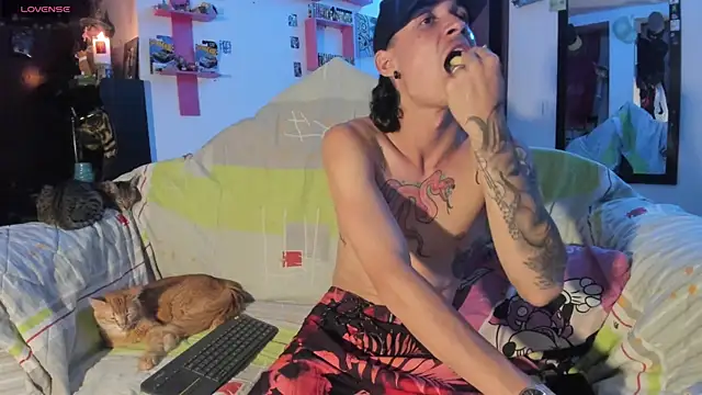 LokyHartt – webcam-show