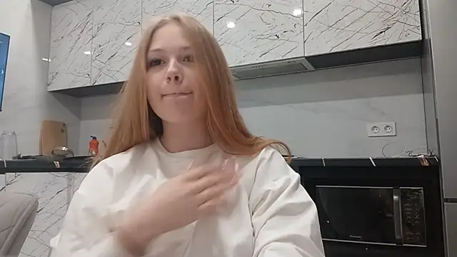 Show de KarinaBestie na webcam