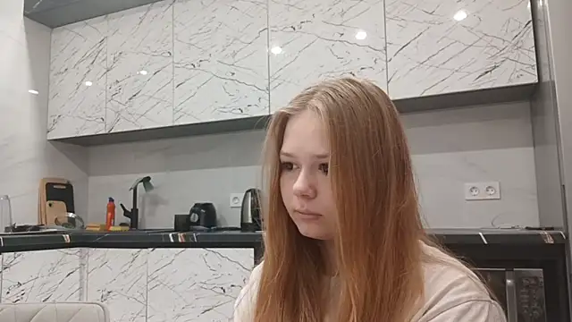Show de KarinaBestie na webcam
