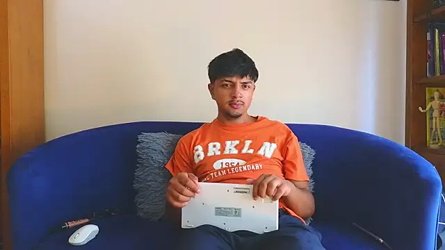 عرض كام DavidsBoner